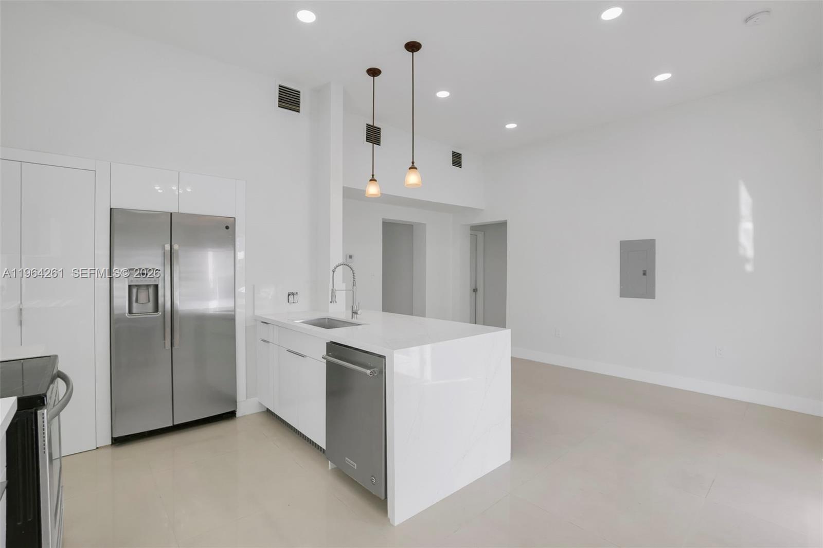 GRAPELAND - Residential