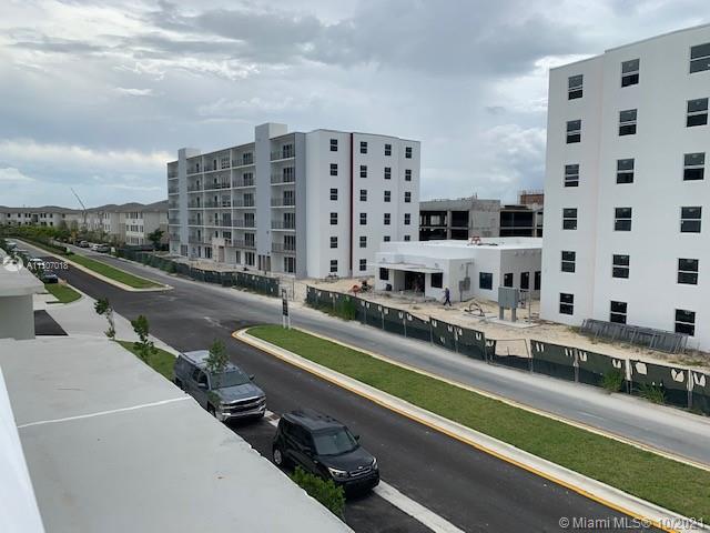 PARADISE GARDENS - Residential
