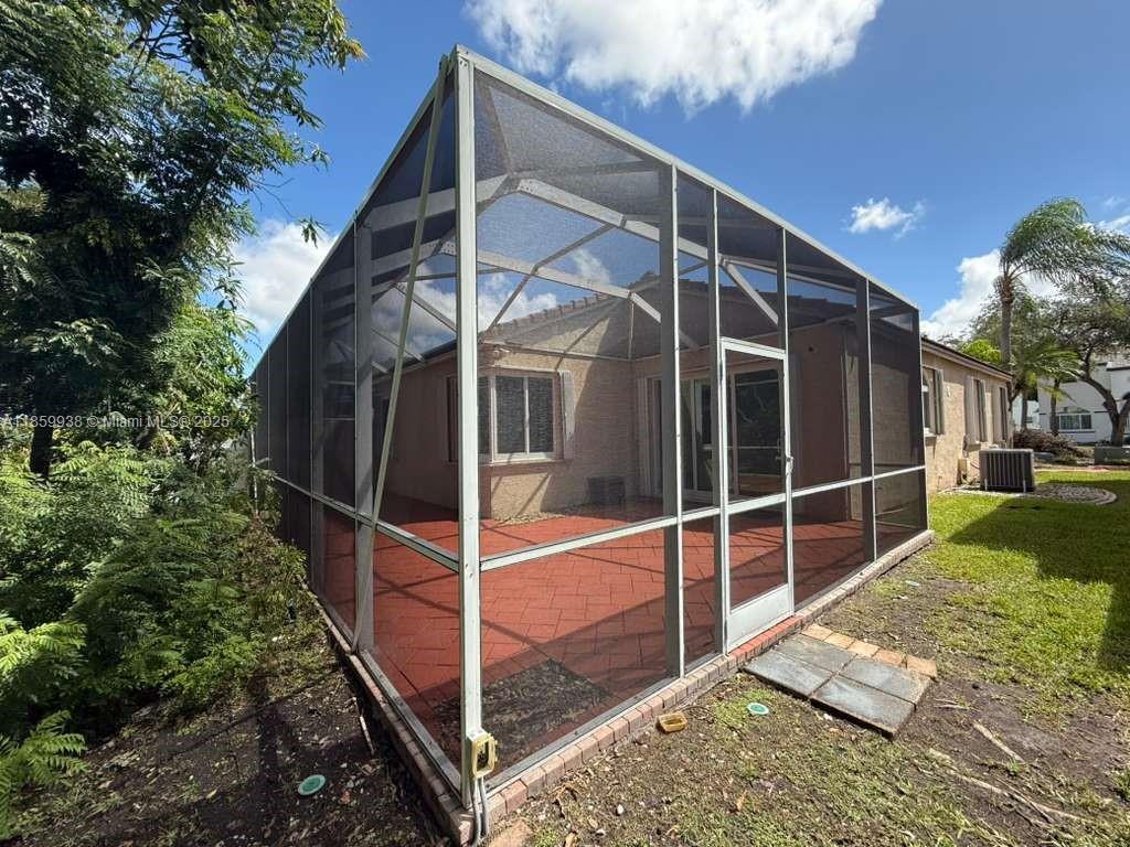 TOWNGATE - Residential