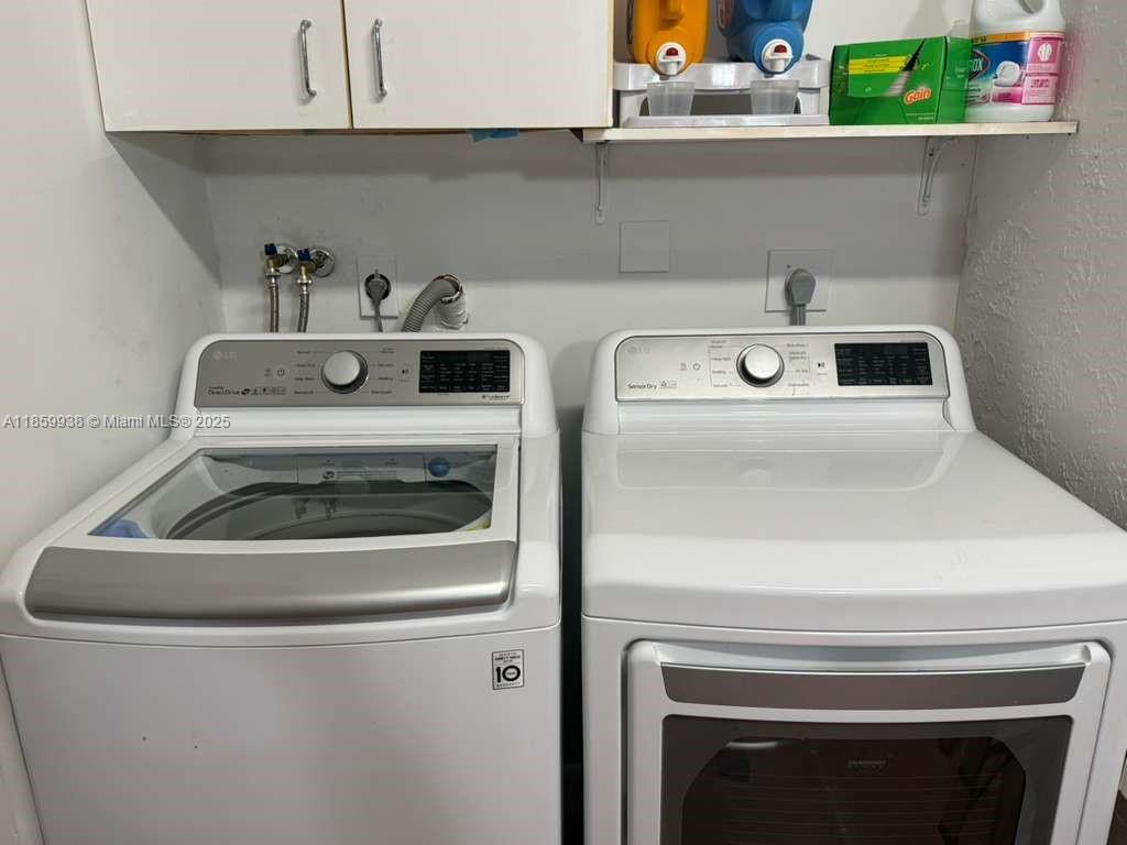 TOWNGATE - Residential