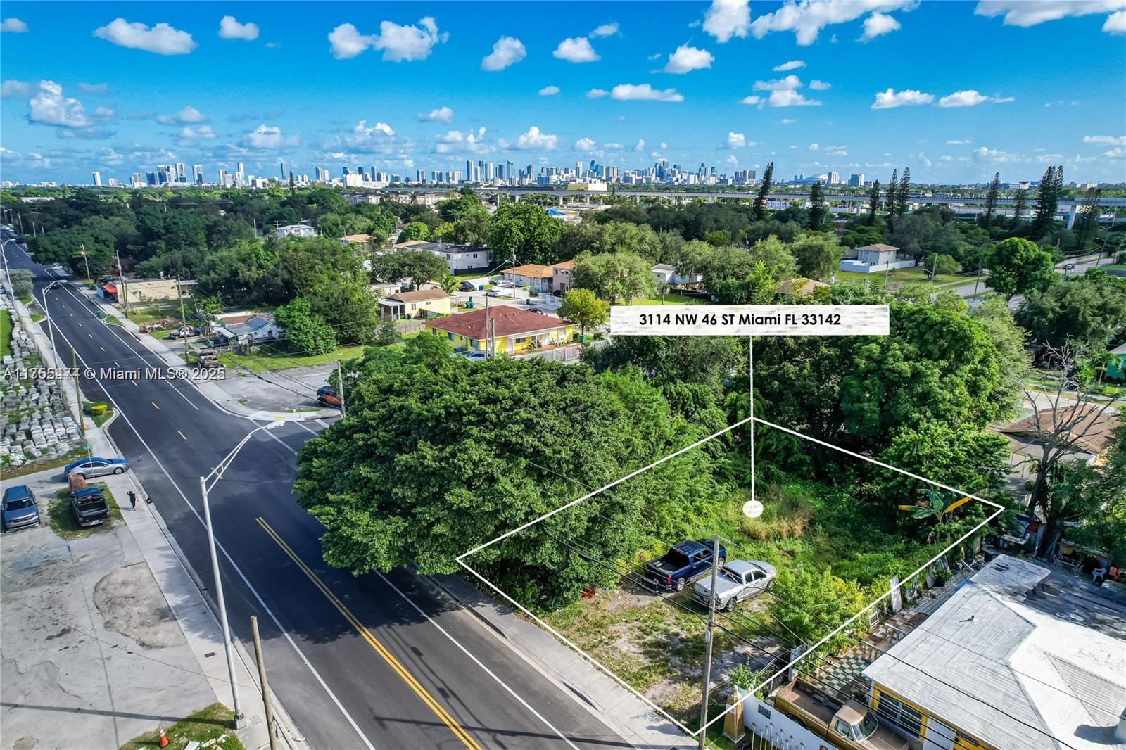 LAURAVILLE GARDENS - Land