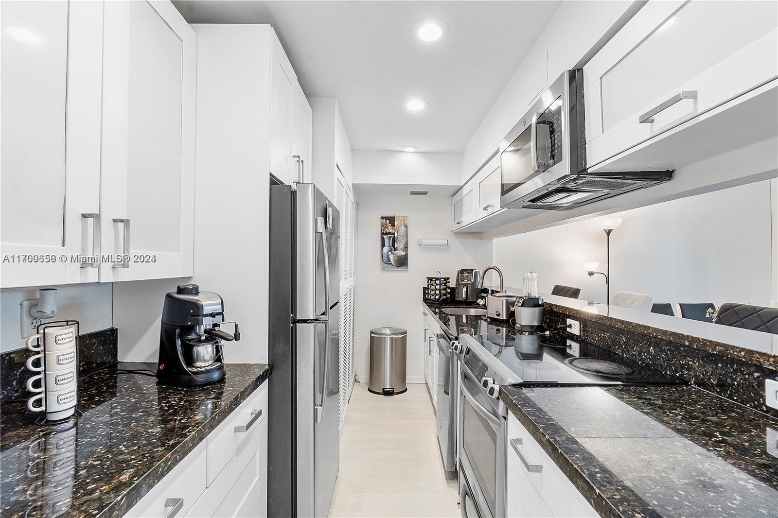 5236 NE 6th Ave G25