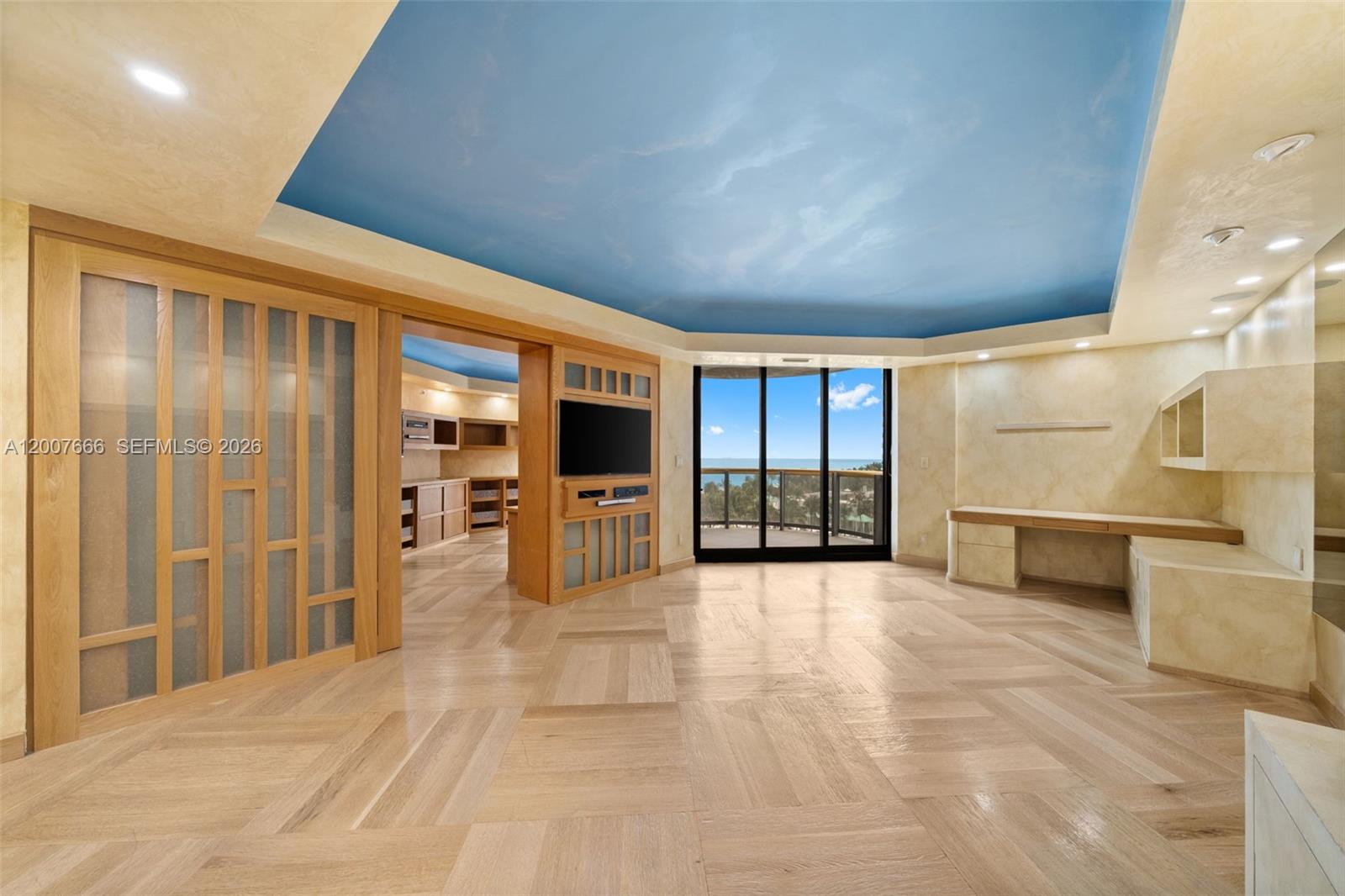 BAL HARBOUR TOWER CONDO - Residential