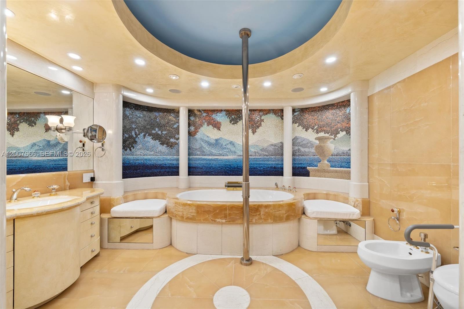 BAL HARBOUR TOWER CONDO - Residential