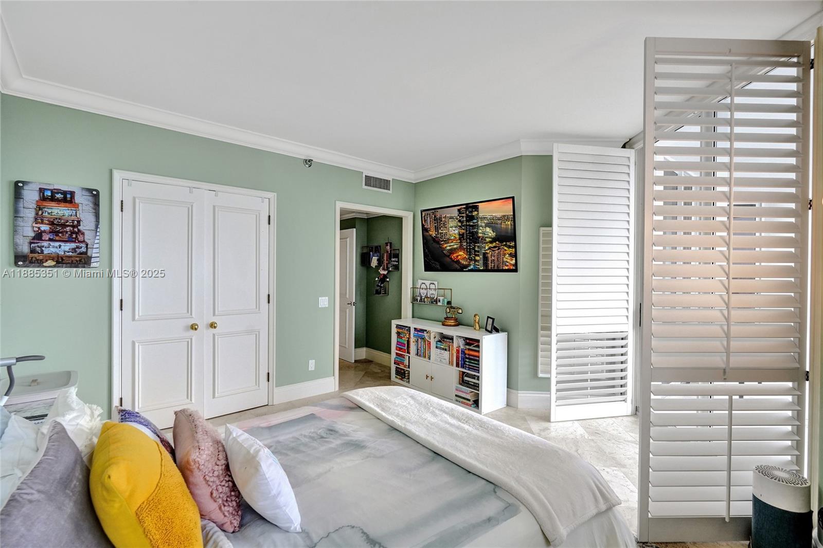 ATLANTIC II AT THE POINT - Residential