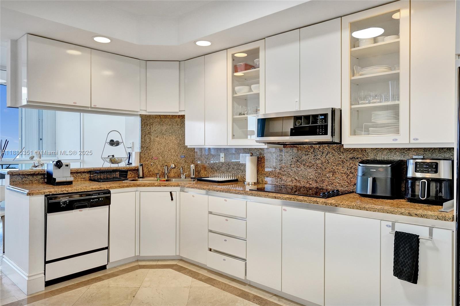 ATLANTIC II AT THE POINT - Residential