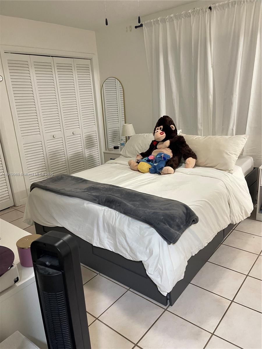 SAGA VIEW - Residential Lease