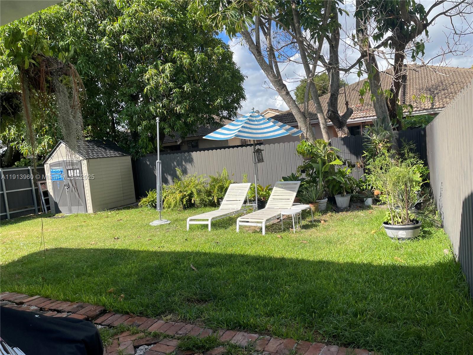 SAGA VIEW - Residential Lease