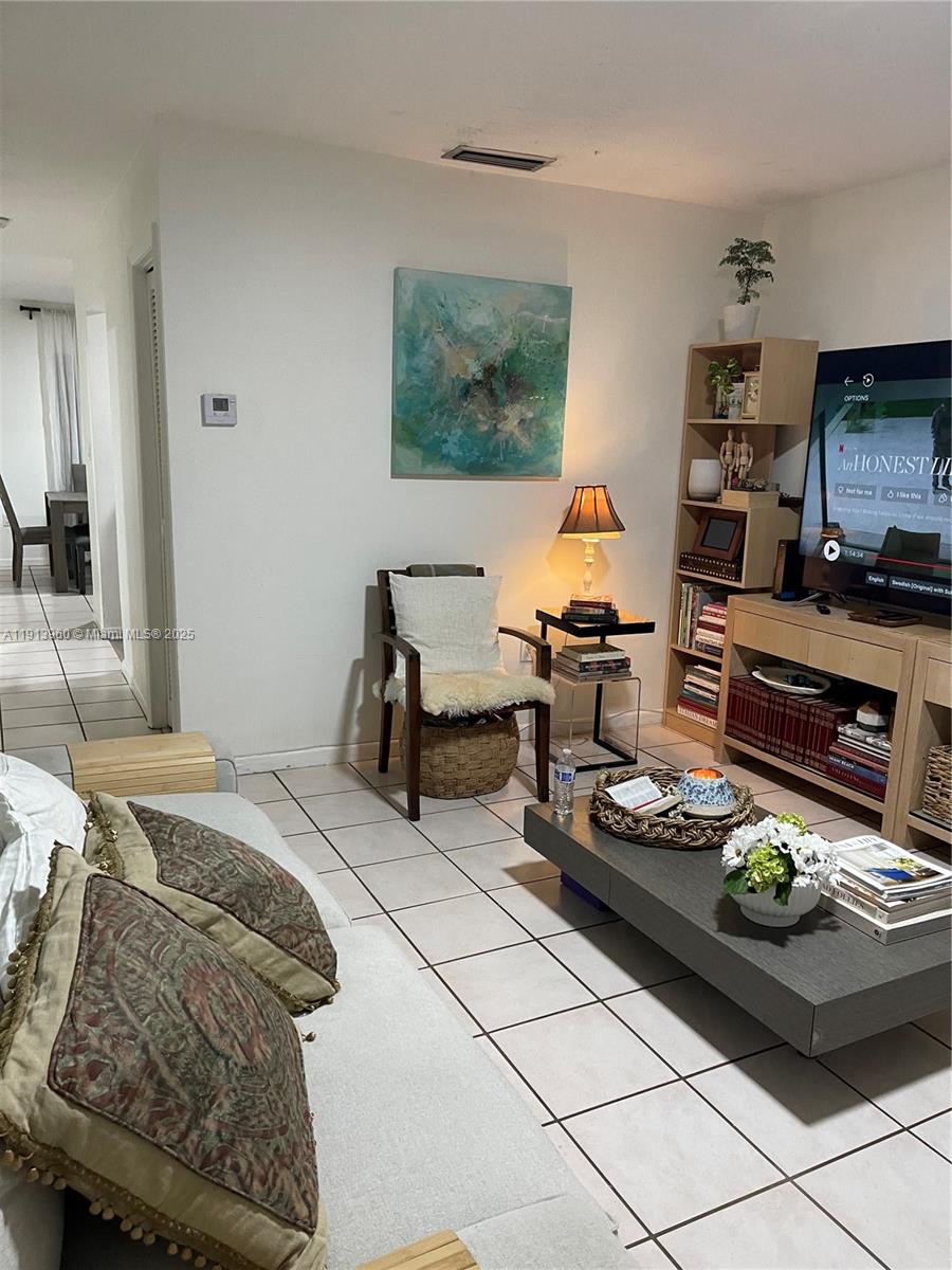 SAGA VIEW - Residential Lease