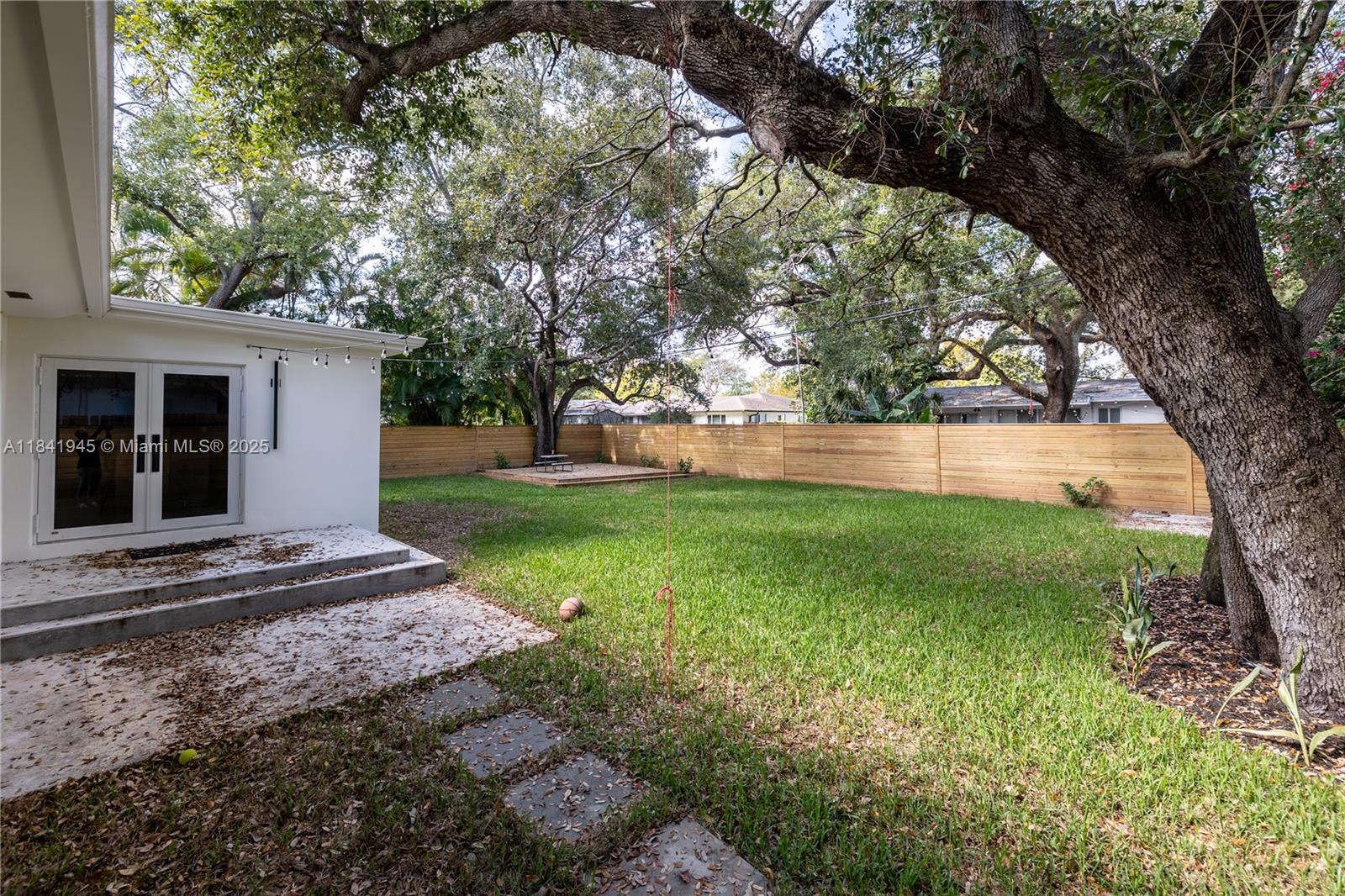 1761 NE 139th St 1761
