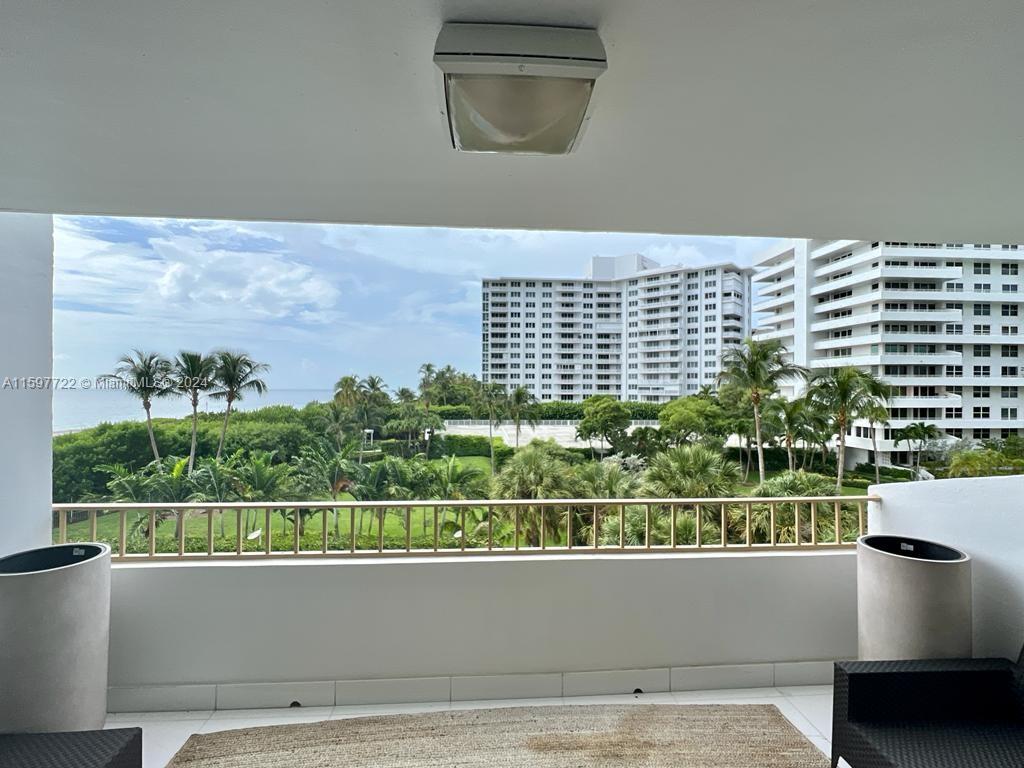 KEY BISCAYNES COMMODORE C - Residential Lease