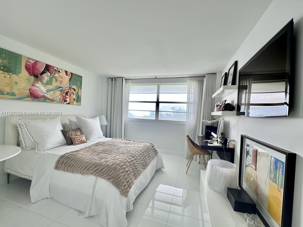 KEY BISCAYNES COMMODORE C - Residential Lease