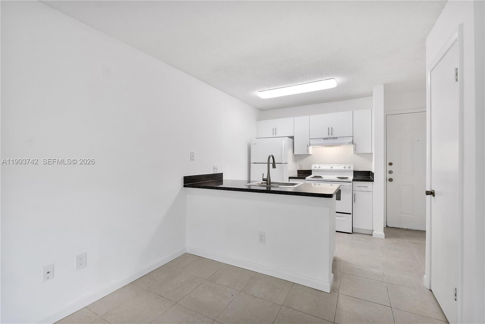 PALM AIRE GARDENS CONDO - Residential Lease