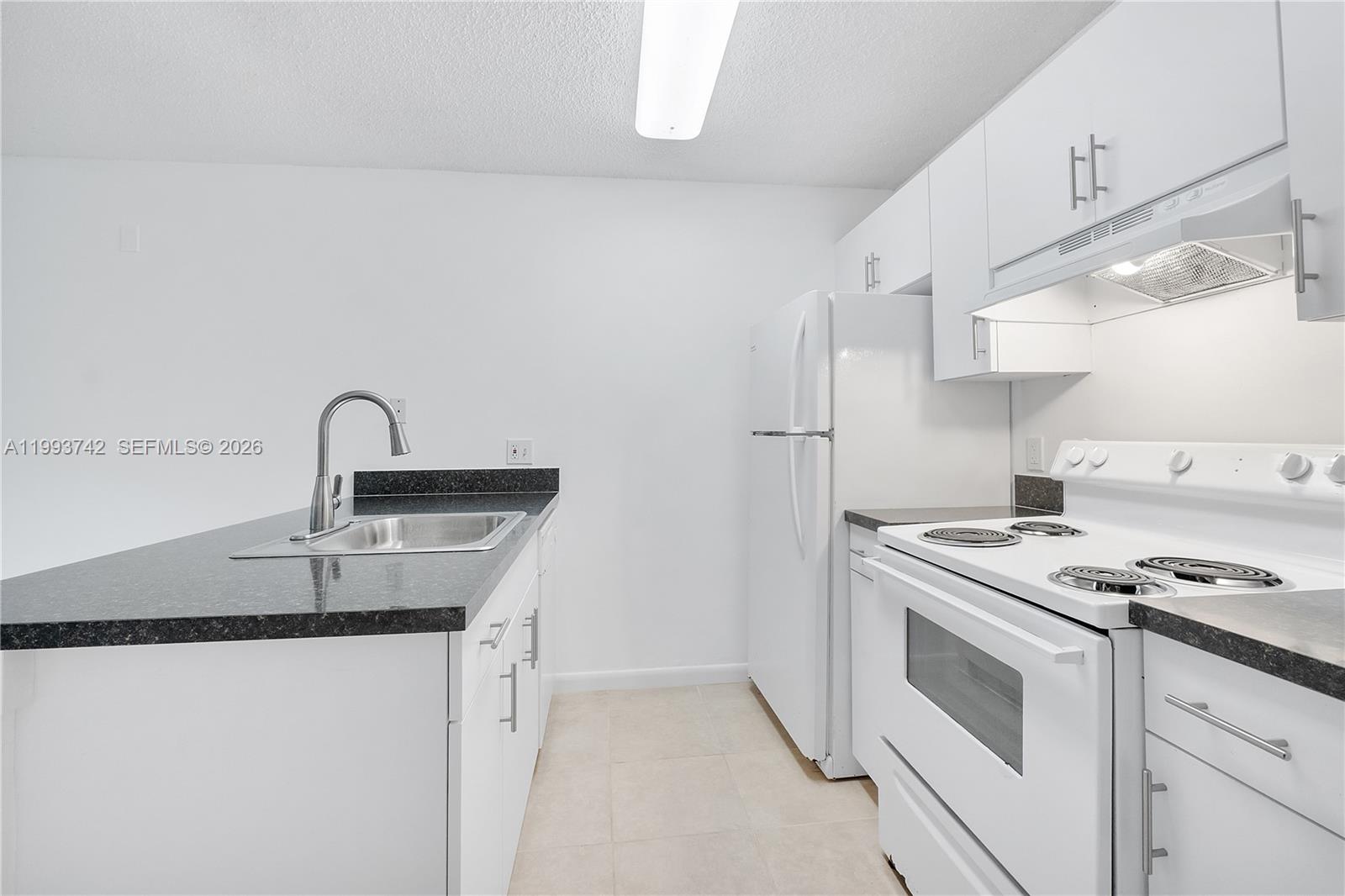 PALM AIRE GARDENS CONDO - Residential Lease