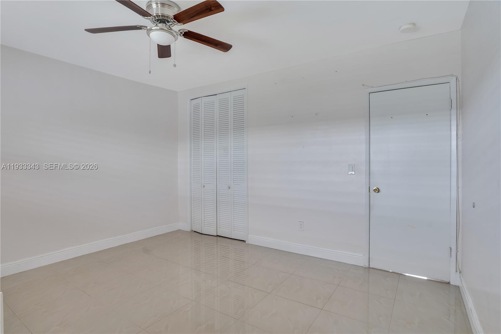 PEMBROKE HOUSE CONDO - Residential