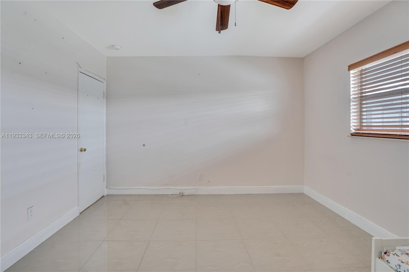 PEMBROKE HOUSE CONDO - Residential