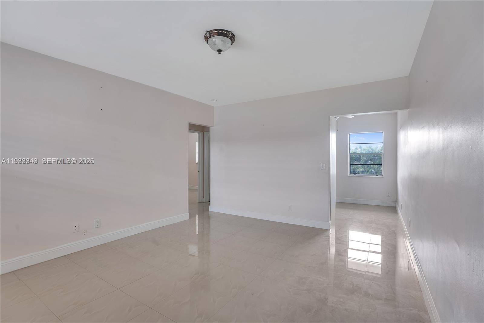 PEMBROKE HOUSE CONDO - Residential