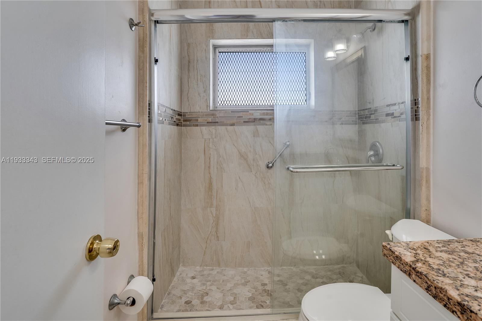 PEMBROKE HOUSE CONDO - Residential