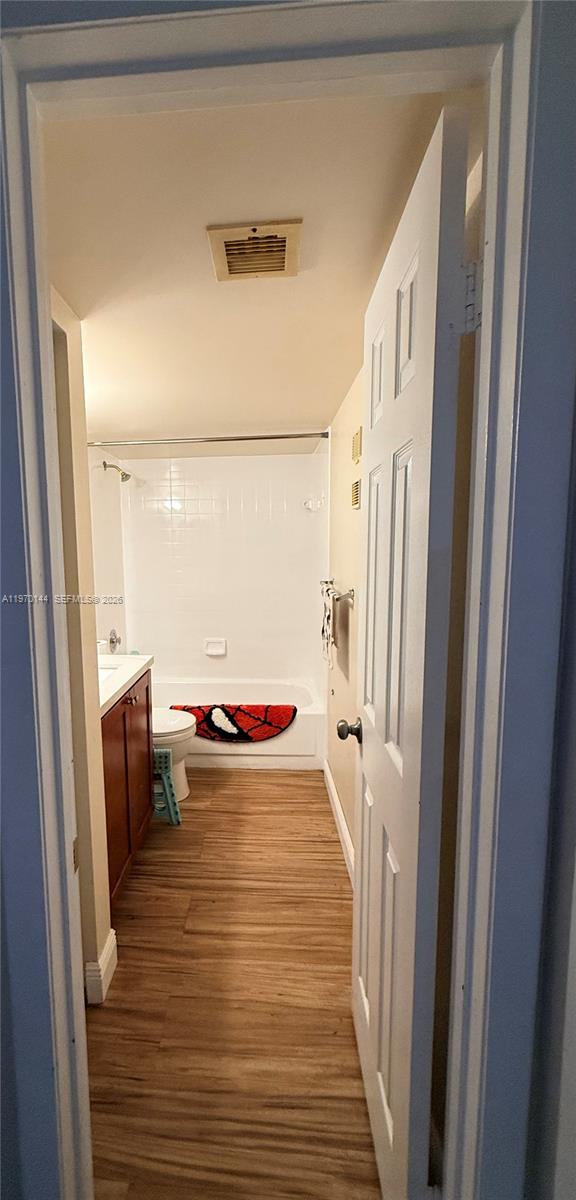 ELAN AT CALUSA CONDO IV - Residential