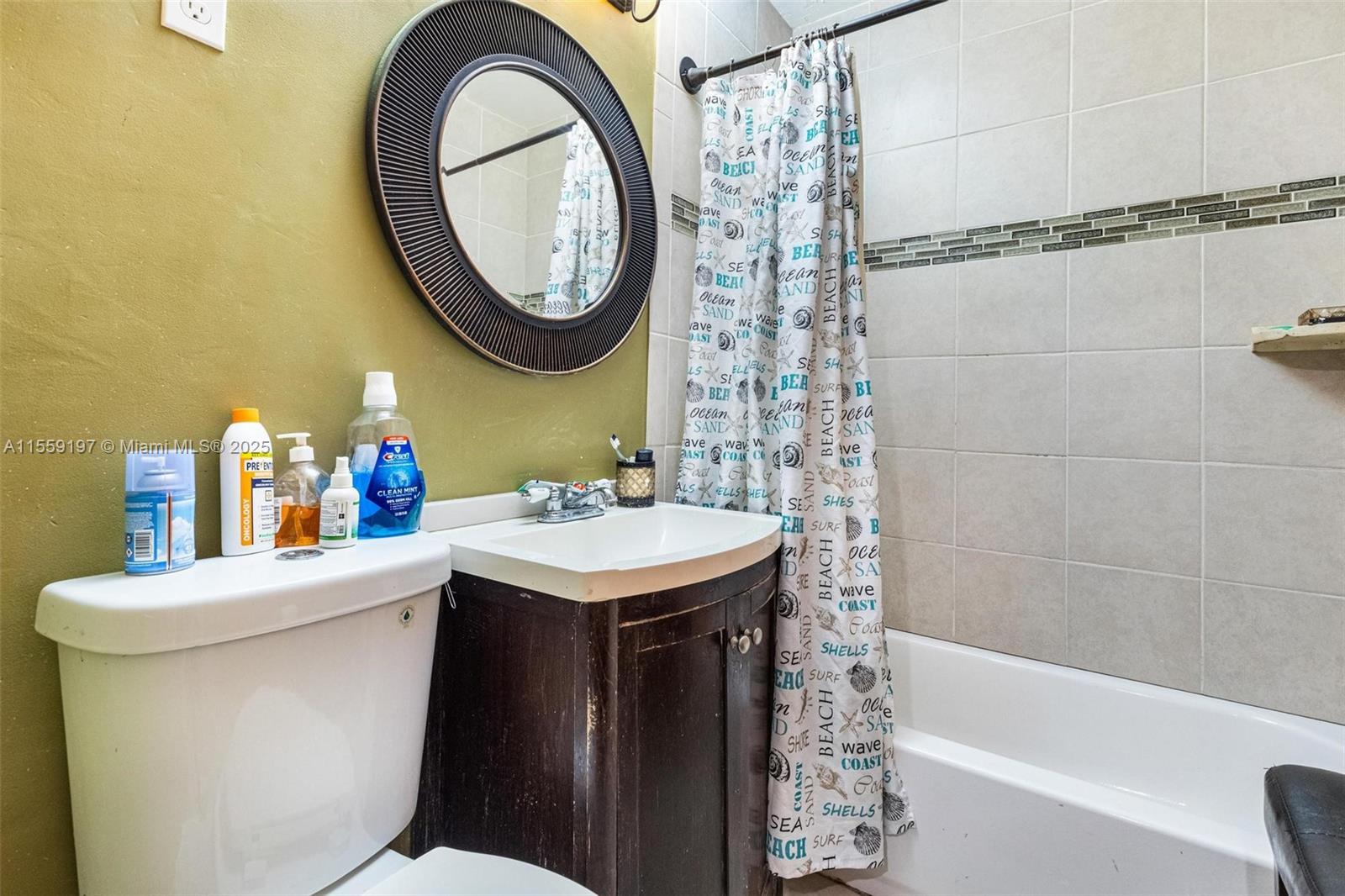 IRONS MANOR HIGH PINE ADD - Residential