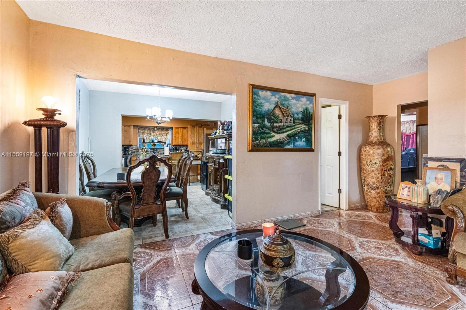 IRONS MANOR HIGH PINE ADD - Residential