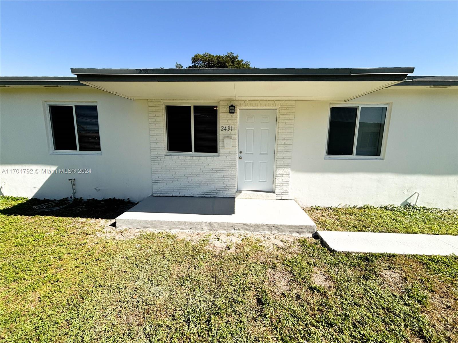 Rental Property at 2431 Nw 81st Ter 2431, Miami, Broward County, Florida - Bedrooms: 3 
Bathrooms: 1  - $2,800 MO.