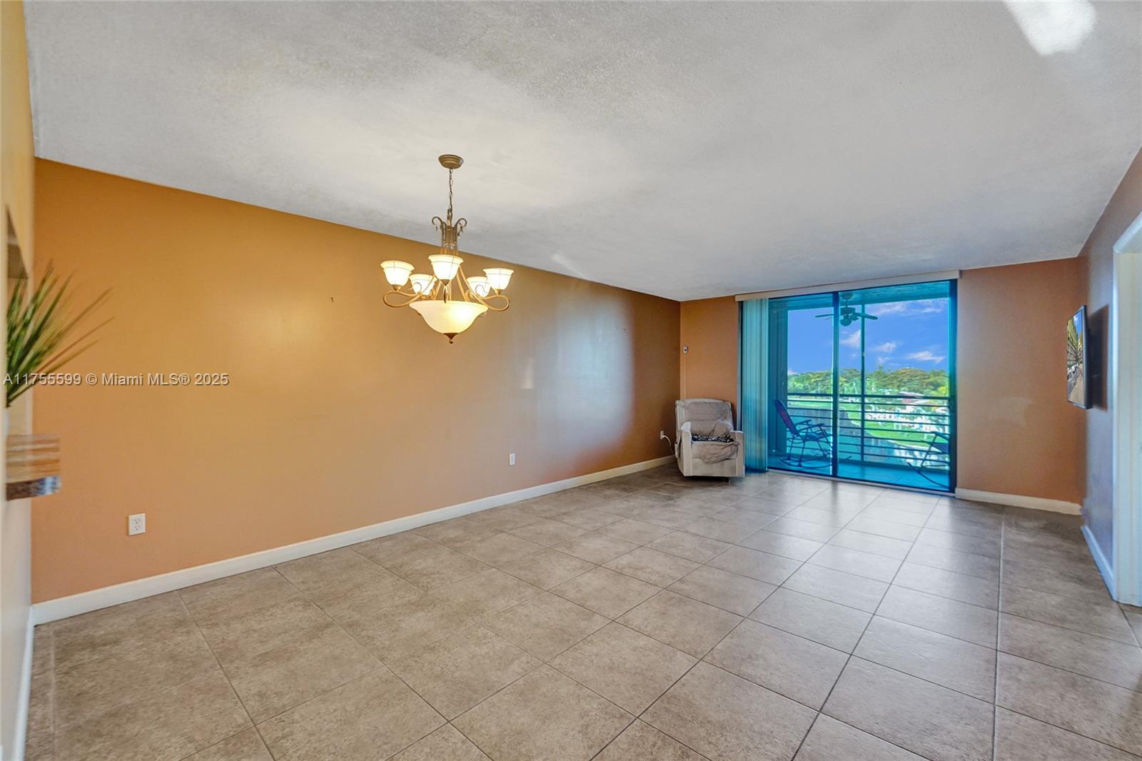 COLONY POINT 6 CONDO - Residential
