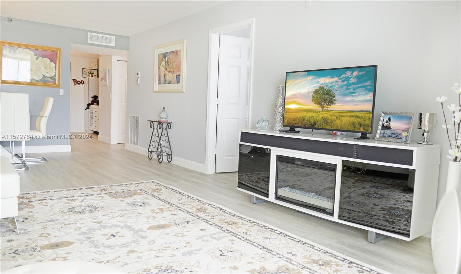 VILLAGES OF ORIOLE BONAIR - Residential Lease