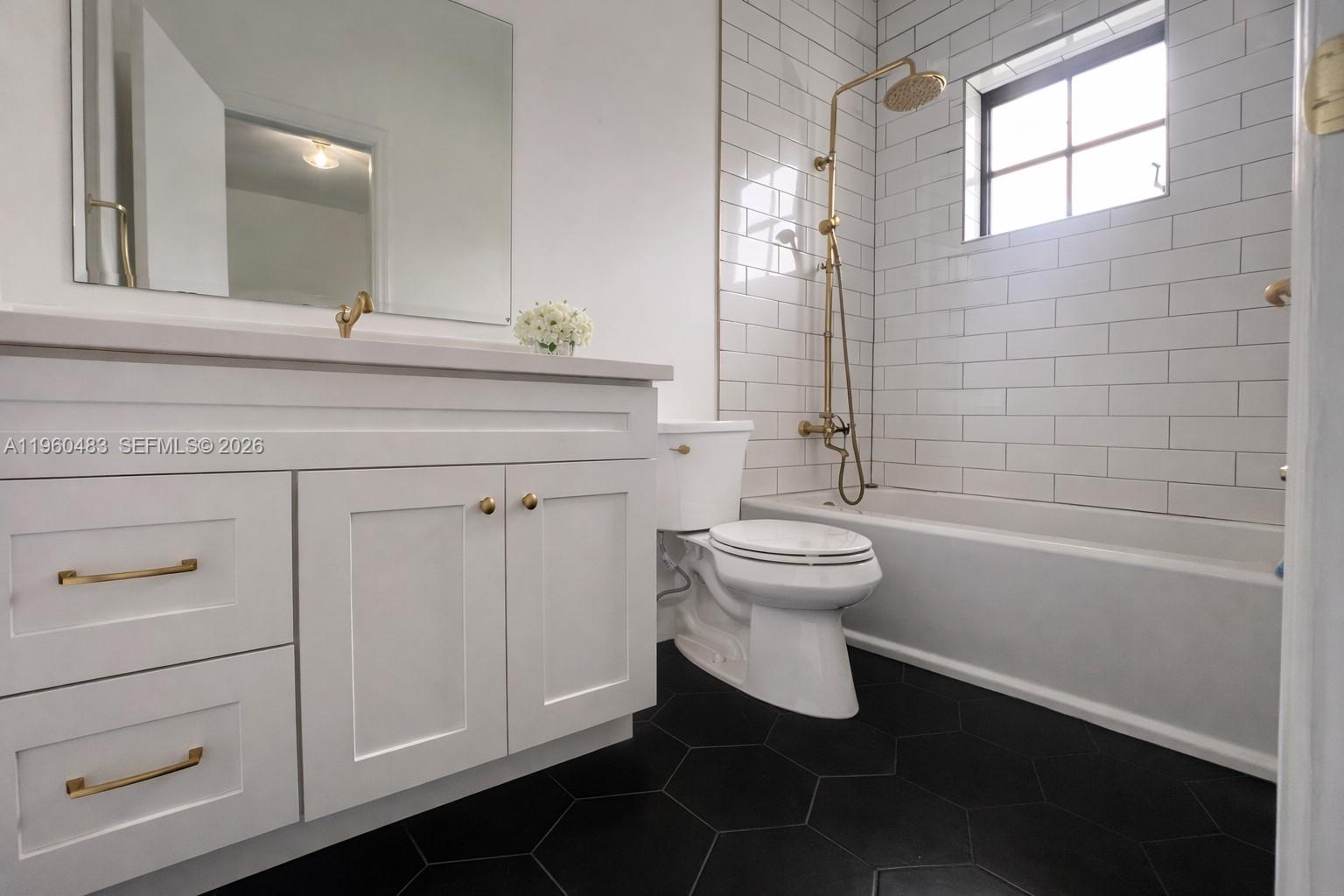 CORAL GABLES COUNTRY CLUB - Residential