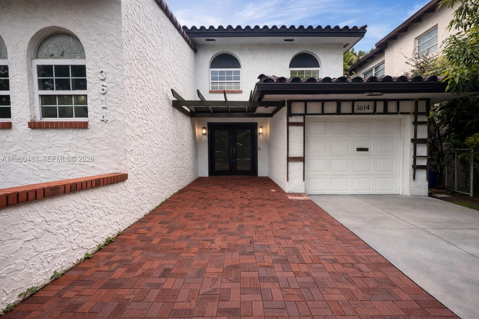 CORAL GABLES COUNTRY CLUB - Residential