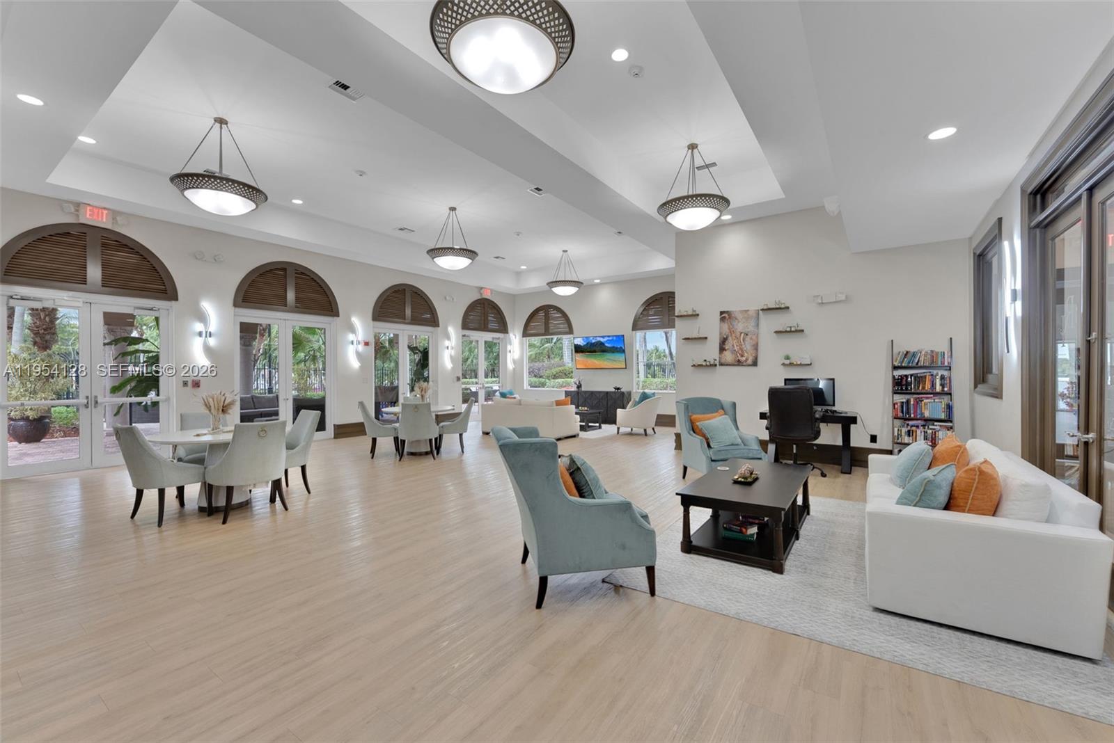 RIVIERA ISLES II - Residential