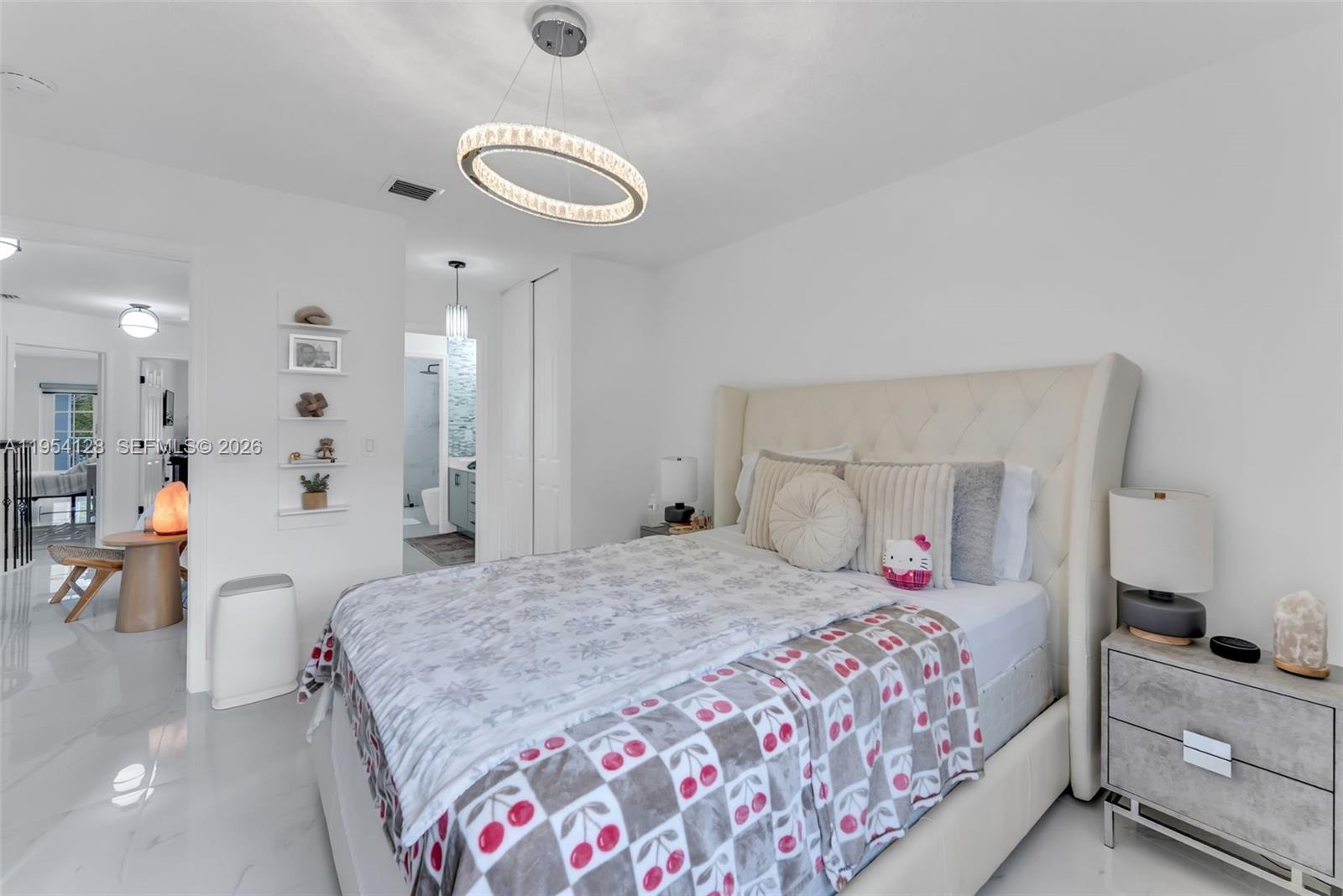 RIVIERA ISLES II - Residential