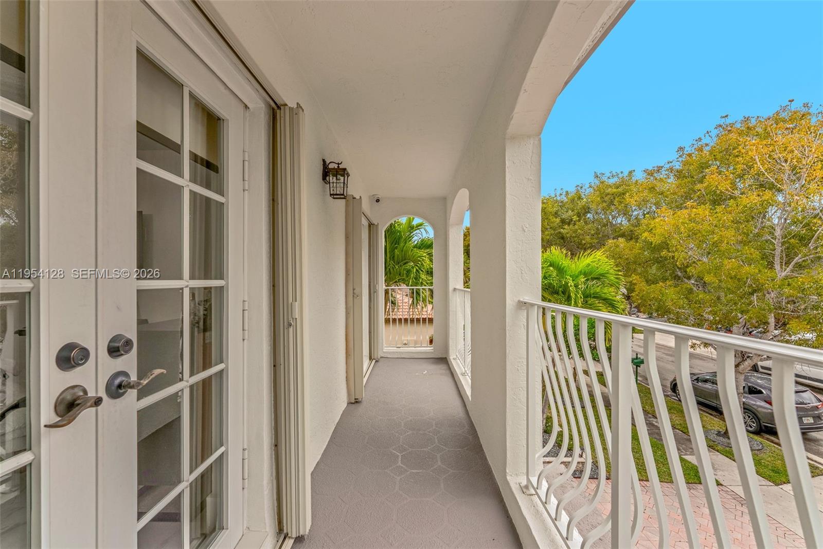 RIVIERA ISLES II - Residential