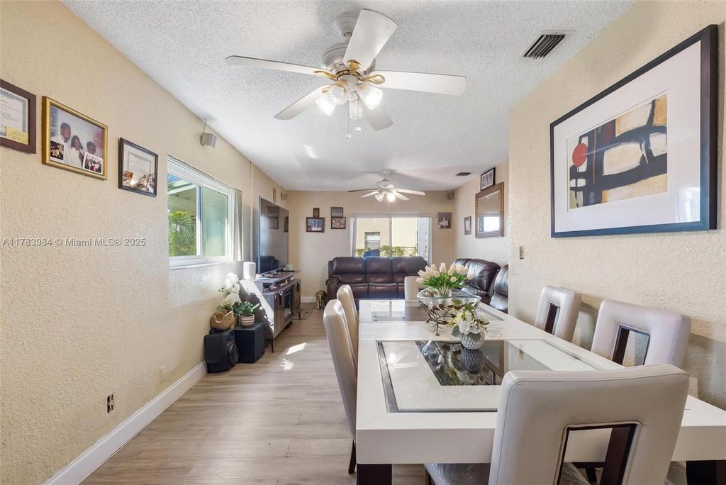 Photo of 810 Arizona Ave, Fort Lauderdale, FL 33312 (MLS # A11783984)