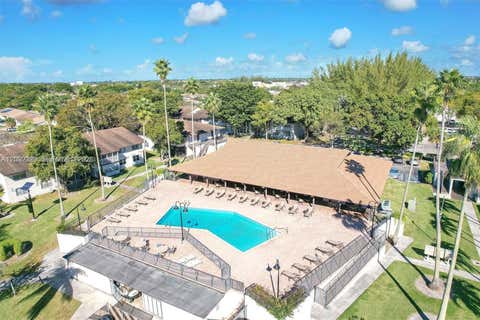 Tiny photo for 125 S Laurel Dr #506, Margate, FL 33063 (MLS # A12032329)