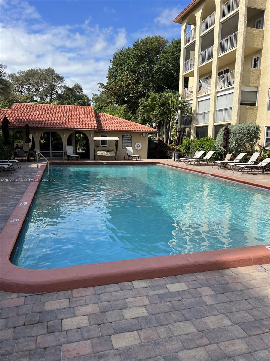 TIERRA DEL MAR CONDO - Residential