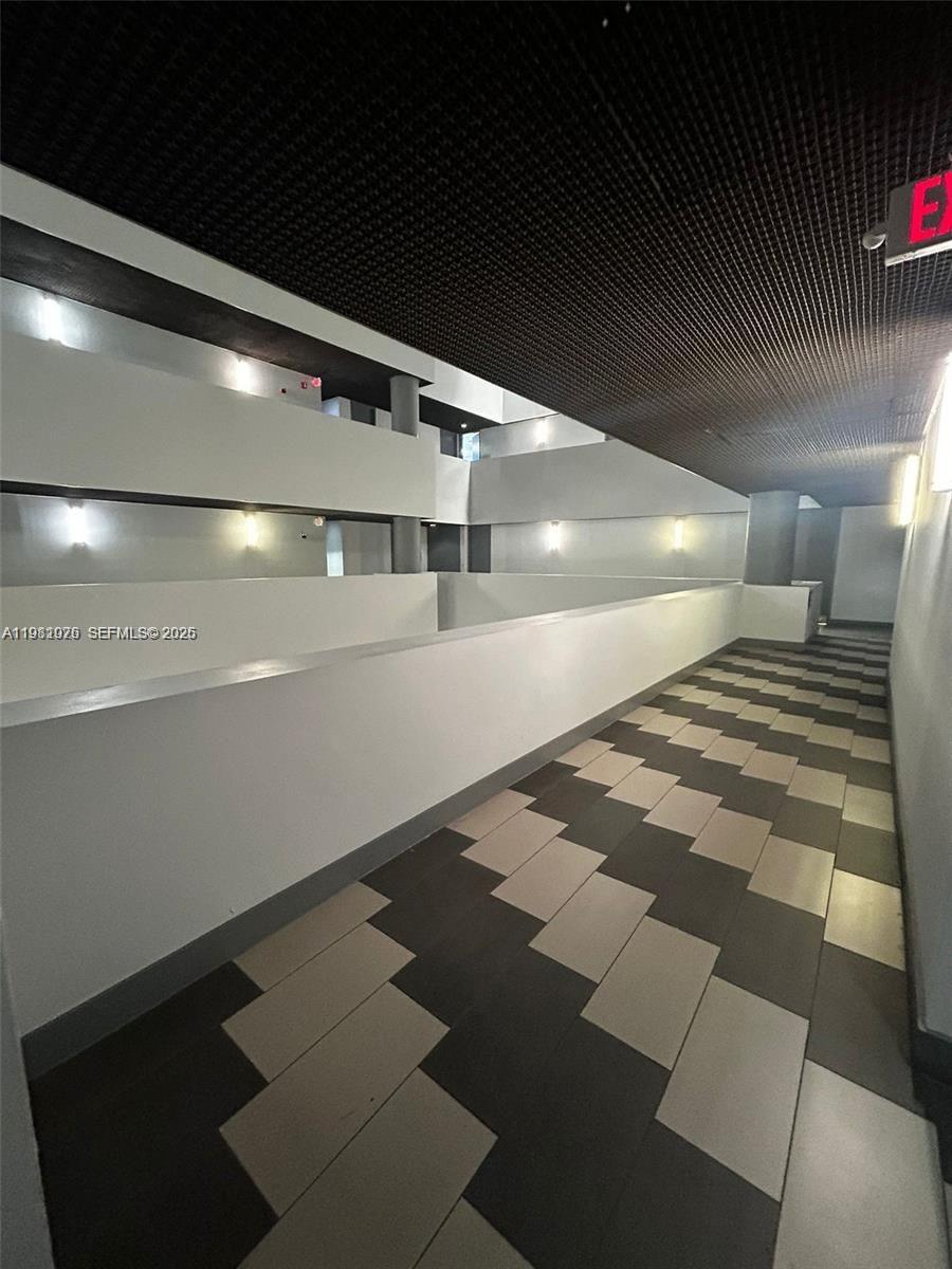 900 W 49th St Suite 538