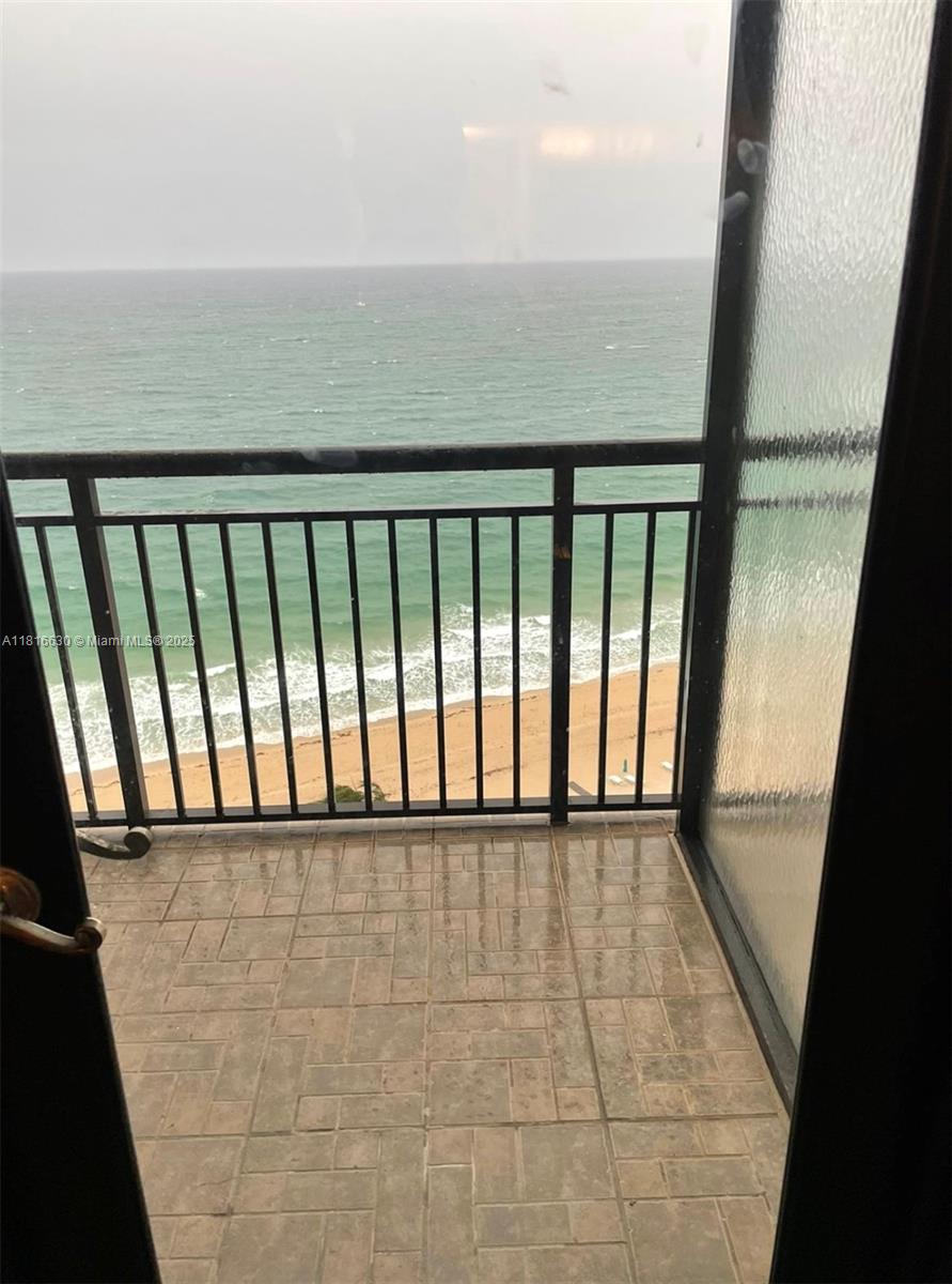 GALT OCEAN CLUB CONDO - Residential Lease