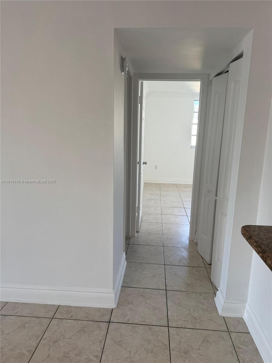 SUNSHORES CONDO - Residential