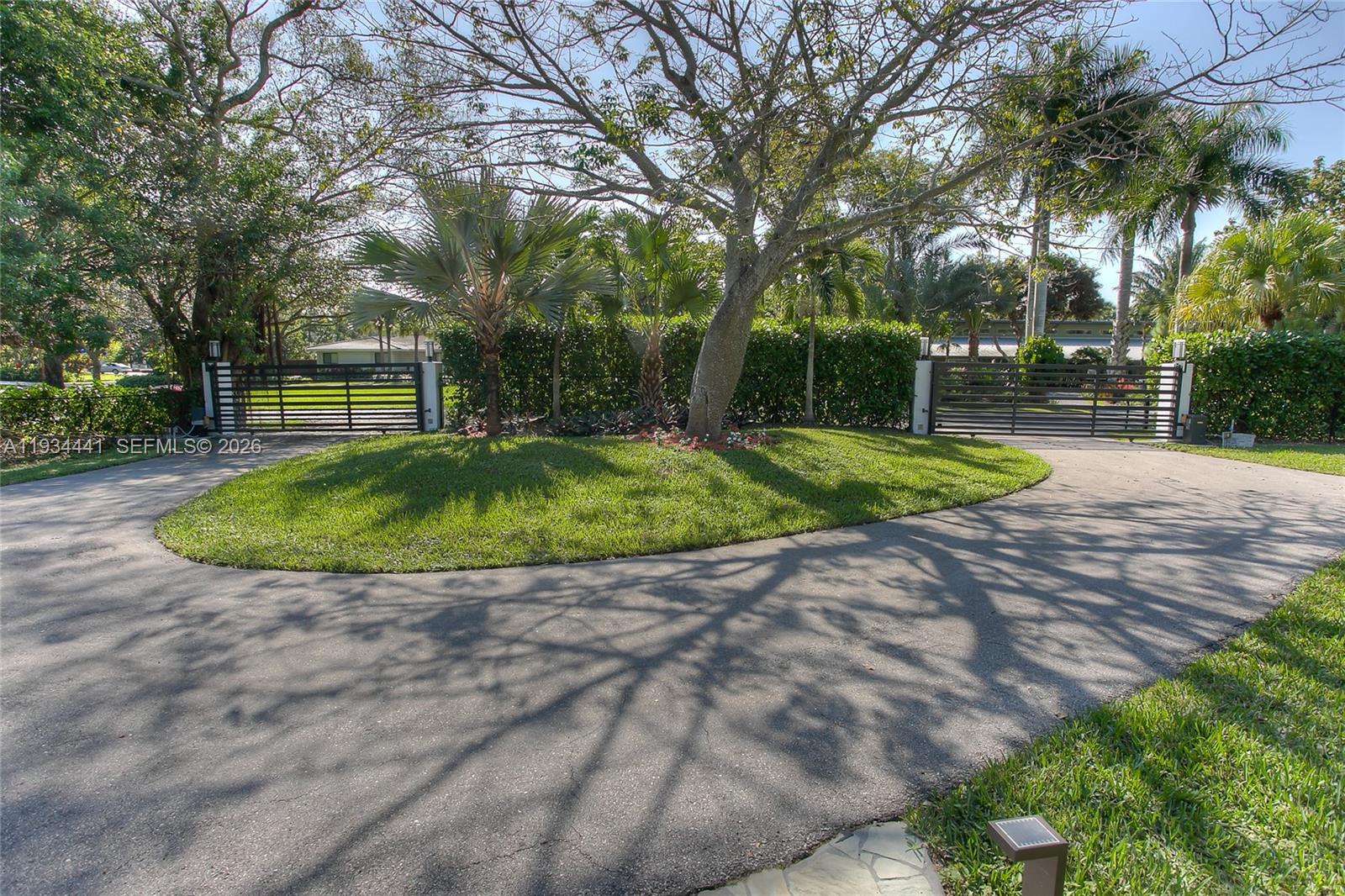 FARMERS ACRES - Residential