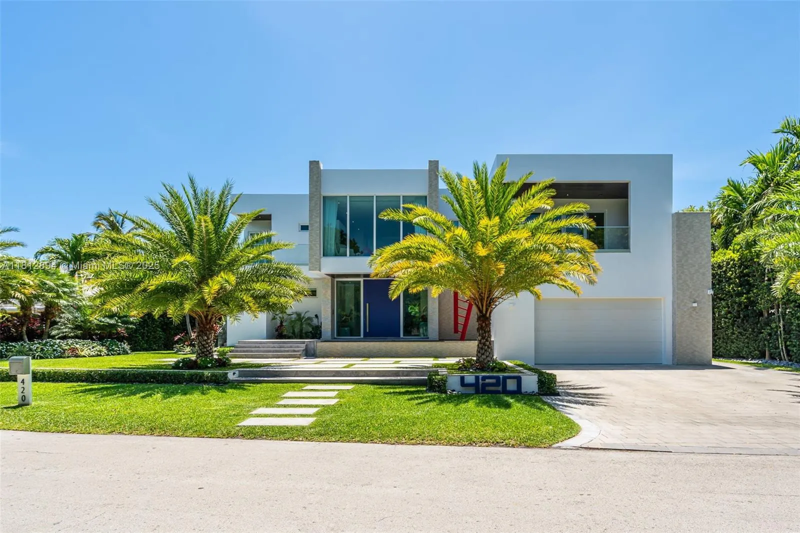 Key Biscayne, Florida 33149, United States, 6 Bedrooms Bedrooms, ,7 BathroomsBathrooms,Residential,Active,140636