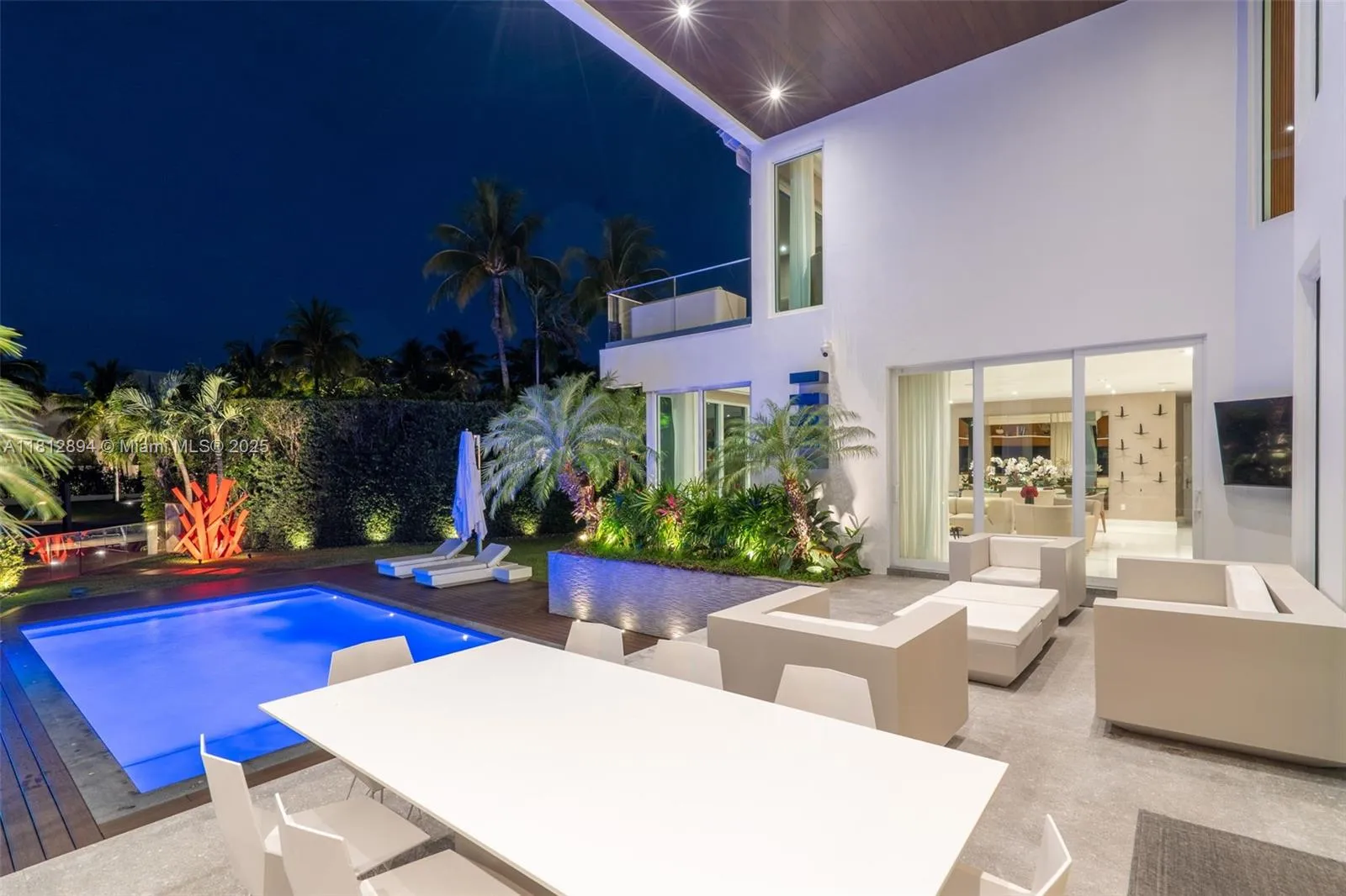 Key Biscayne, Florida 33149, United States, 6 Bedrooms Bedrooms, ,7 BathroomsBathrooms,Residential,Active,140636