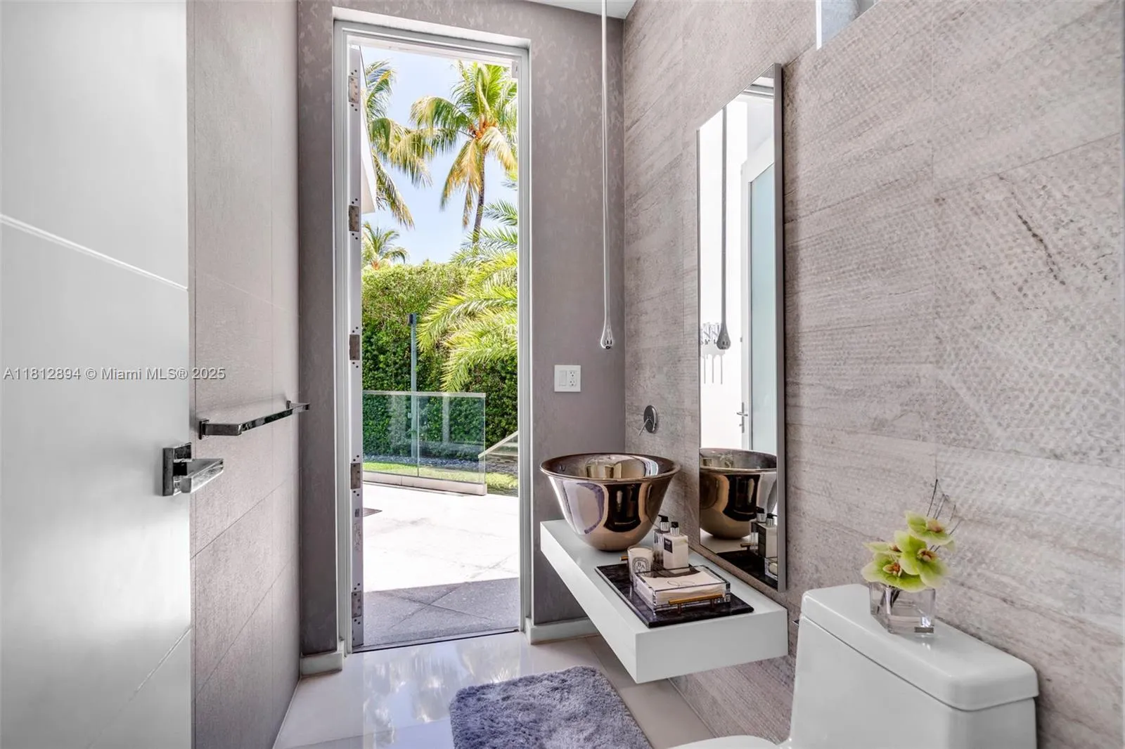 Key Biscayne, Florida 33149, United States, 6 Bedrooms Bedrooms, ,7 BathroomsBathrooms,Residential,Active,140636