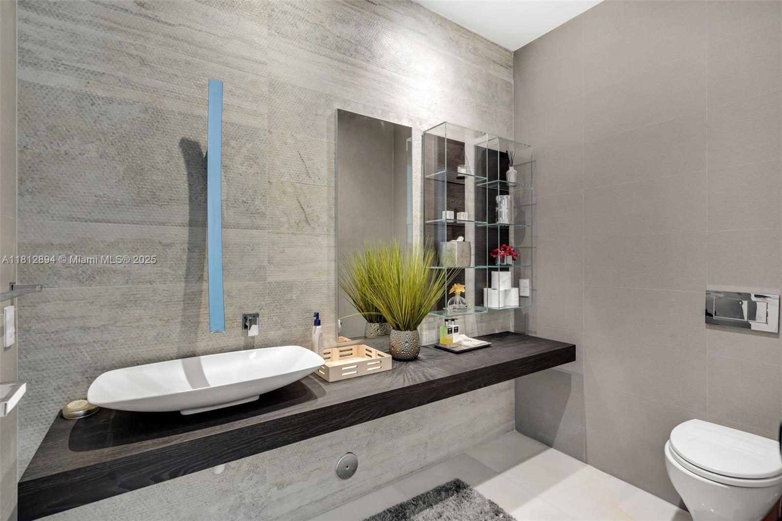 CAPE FLORIDA SUB SEC 1 - Residential Lease