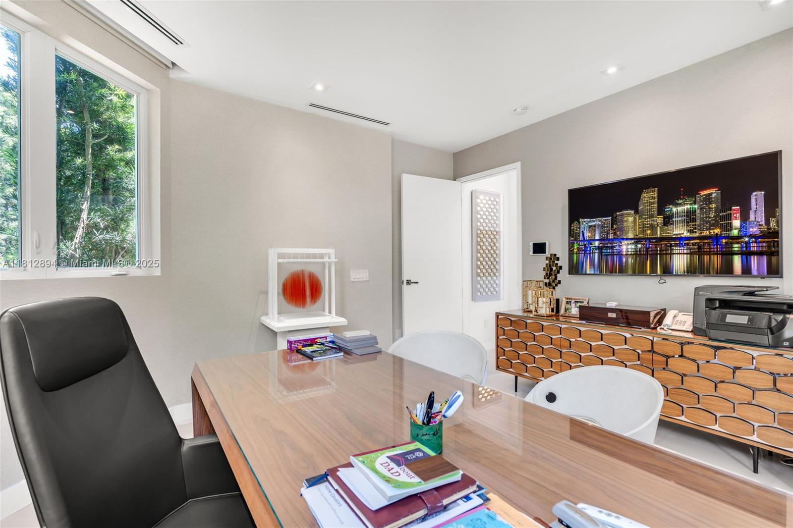 CAPE FLORIDA SUB SEC 1 - Residential Lease