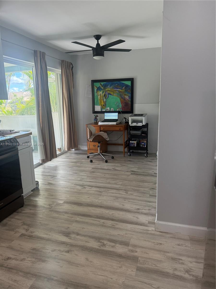 SUNRISE GOLF VLG SEC 24 - Residential