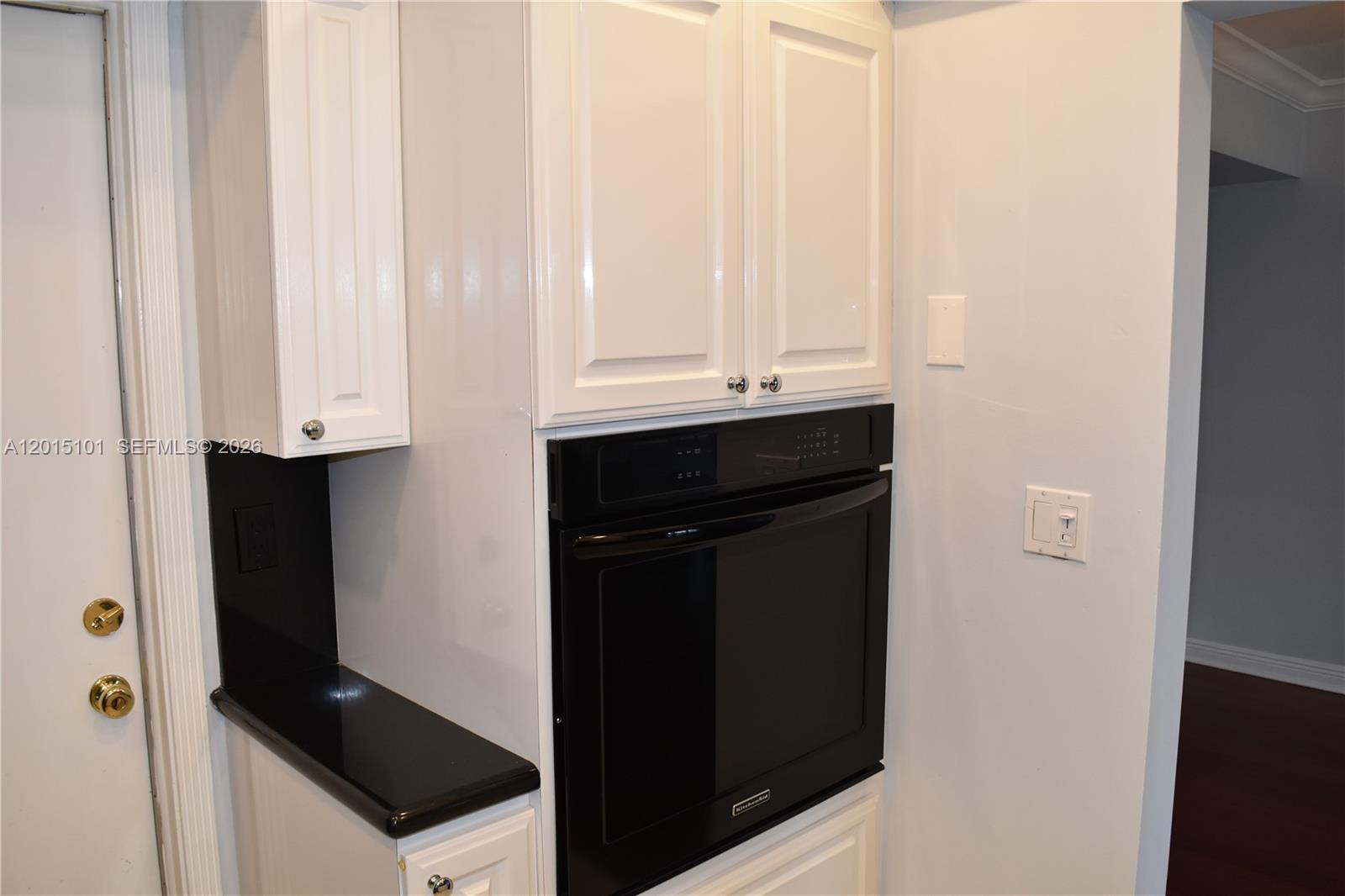MIDDLE RIVER TOWER CONDO - Residential