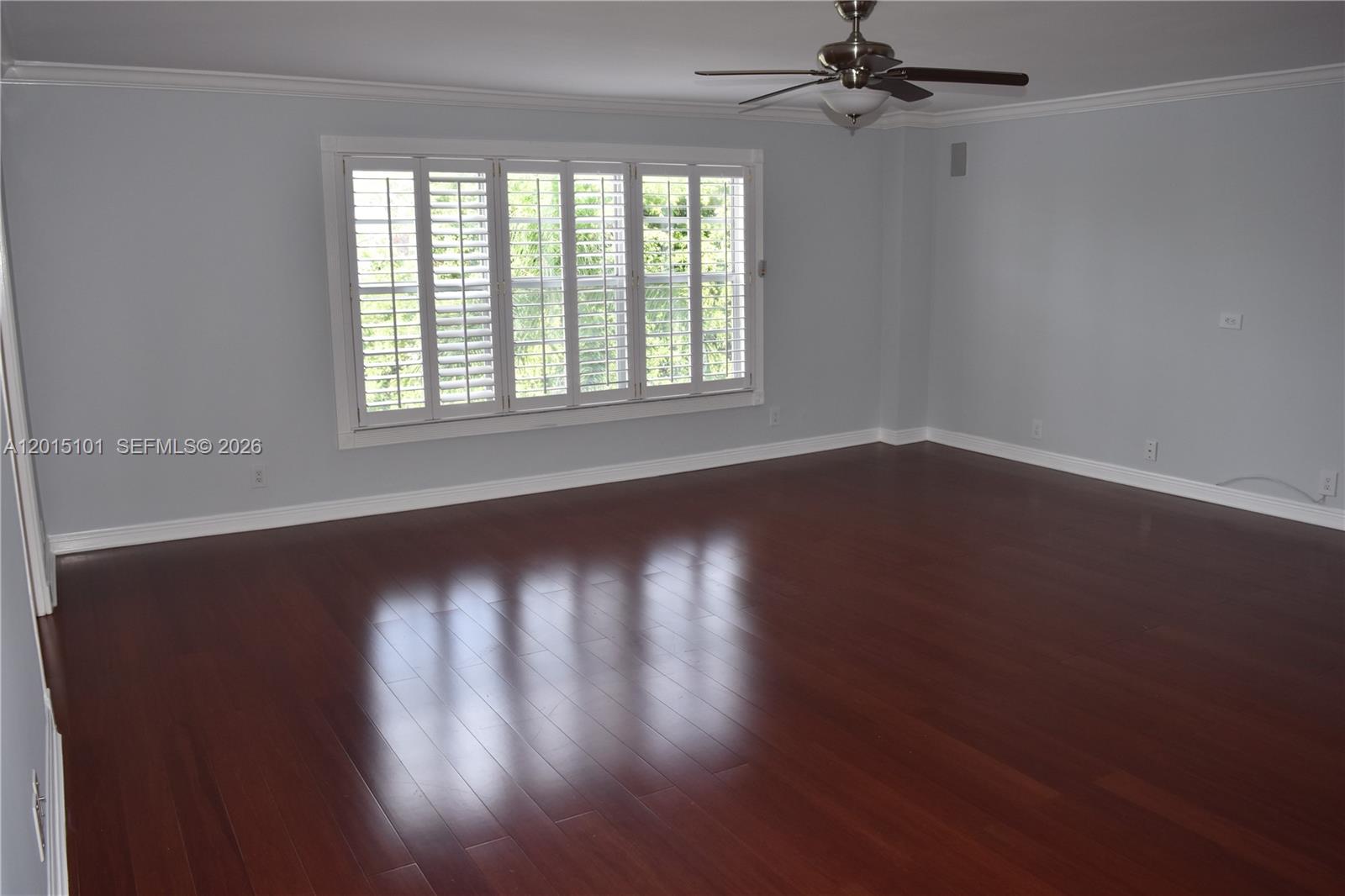 MIDDLE RIVER TOWER CONDO - Residential