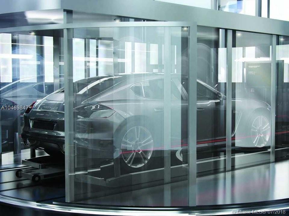 18555 COLLINS AVENUE COND - Residential