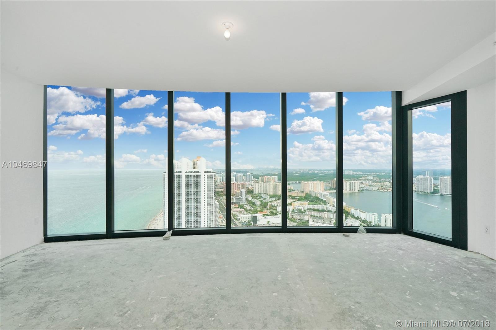 18555 COLLINS AVENUE COND - Residential